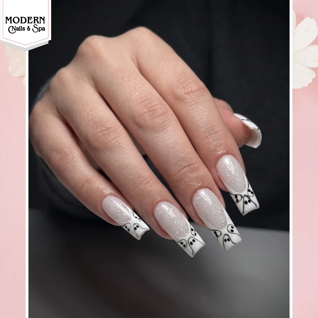 Nail colours